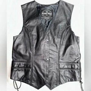 Leather King Women’s leather bikers vest snap braiding Black Large biker moto